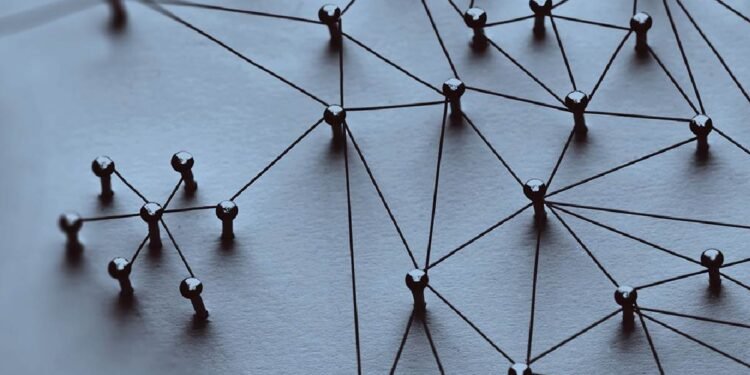 LinkedIn for Small UK Businesses: Practical Steps to Grow Your Network and Revenue